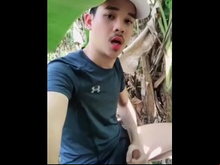 Thai Young Man Alfresco Jerk Off